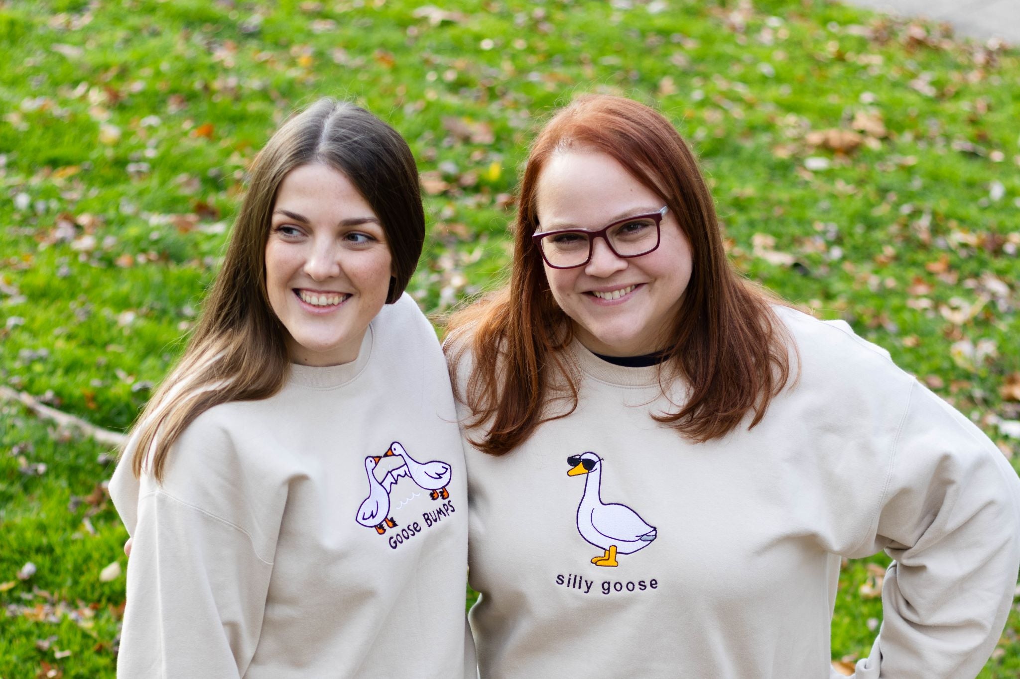 EMBROIDERED SWEATSHIRT- SILLY GOOSE