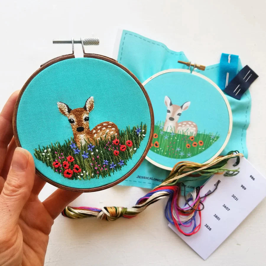 DEER EMBROIDERY KIT