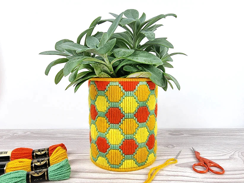 HONEYCOMB BARGELLO PLANTER KIT