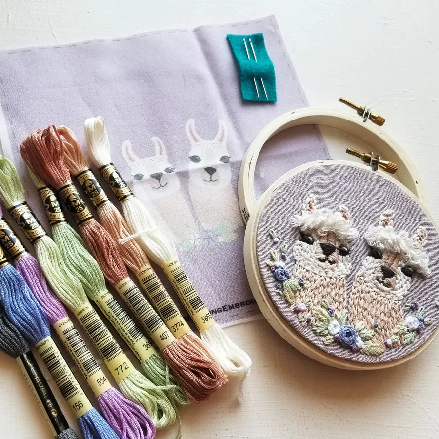 LLAMA EMBROIDERY KIT