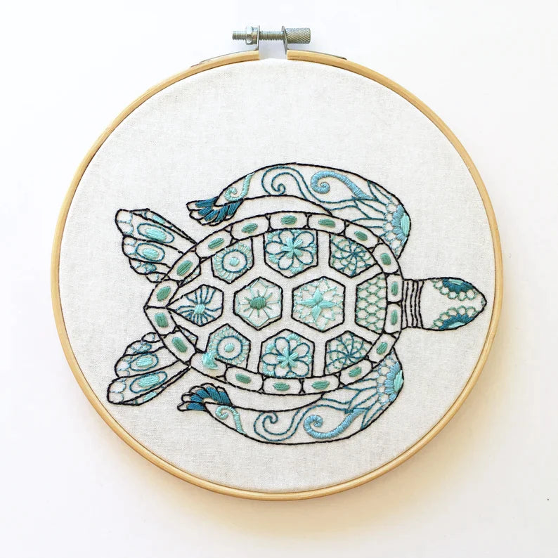 SEA TURTLE EMBROIDERY KIT