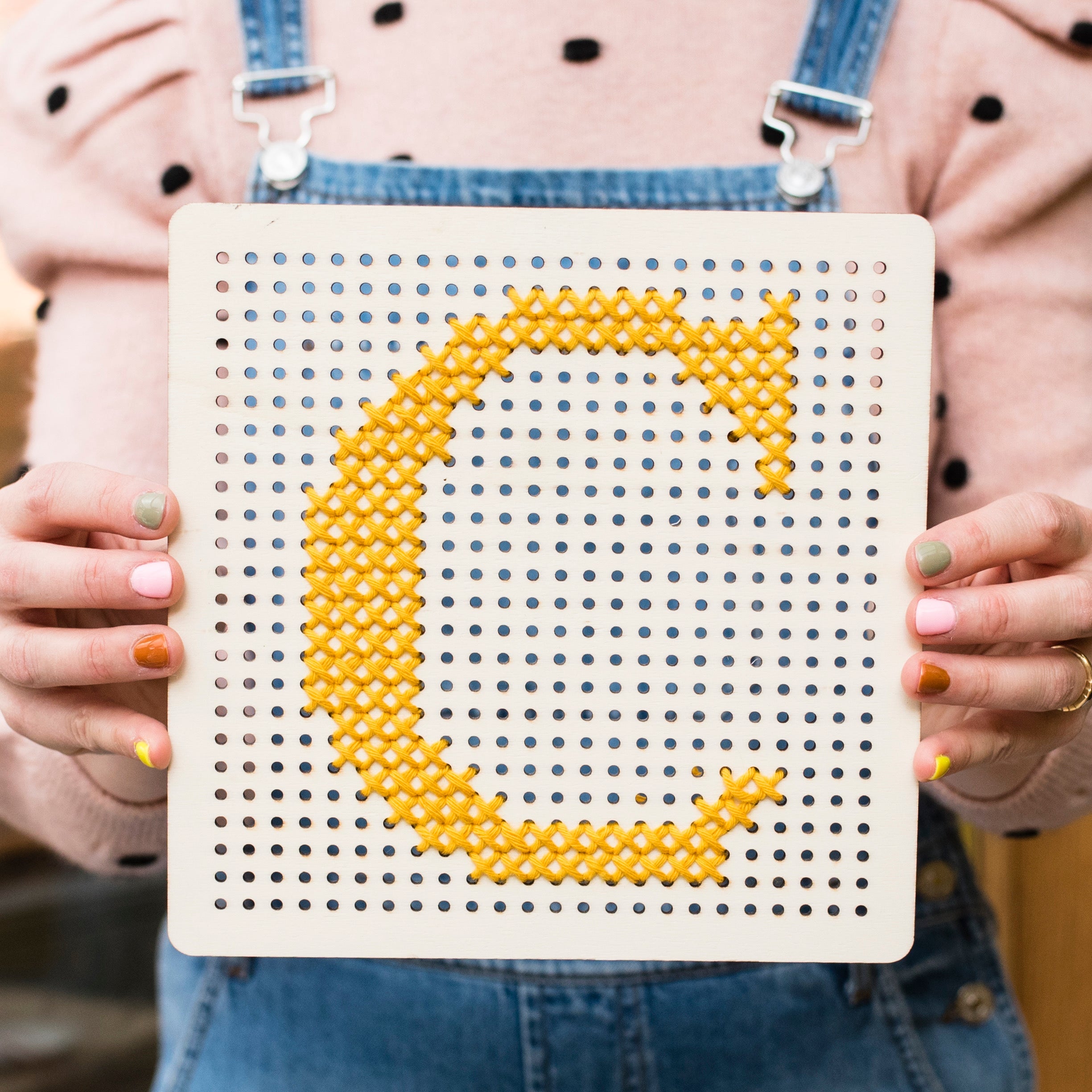 CROSS STITCH PEGBOARD WALL ART BOARD DIY CRAFT KIT