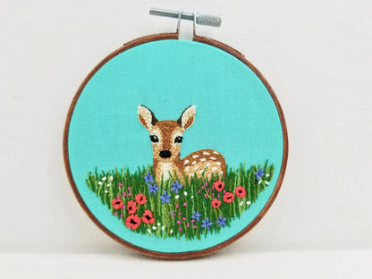 DEER EMBROIDERY KIT