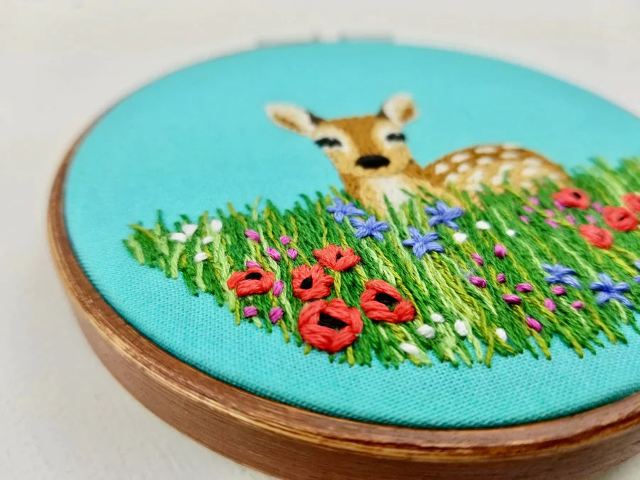 DEER EMBROIDERY KIT