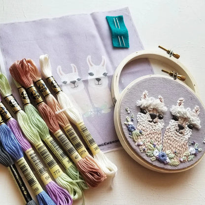 LLAMA EMBROIDERY KIT