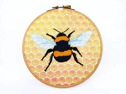 BUMBLE BEE EMBROIDERY PATTERN FABRIC PACK